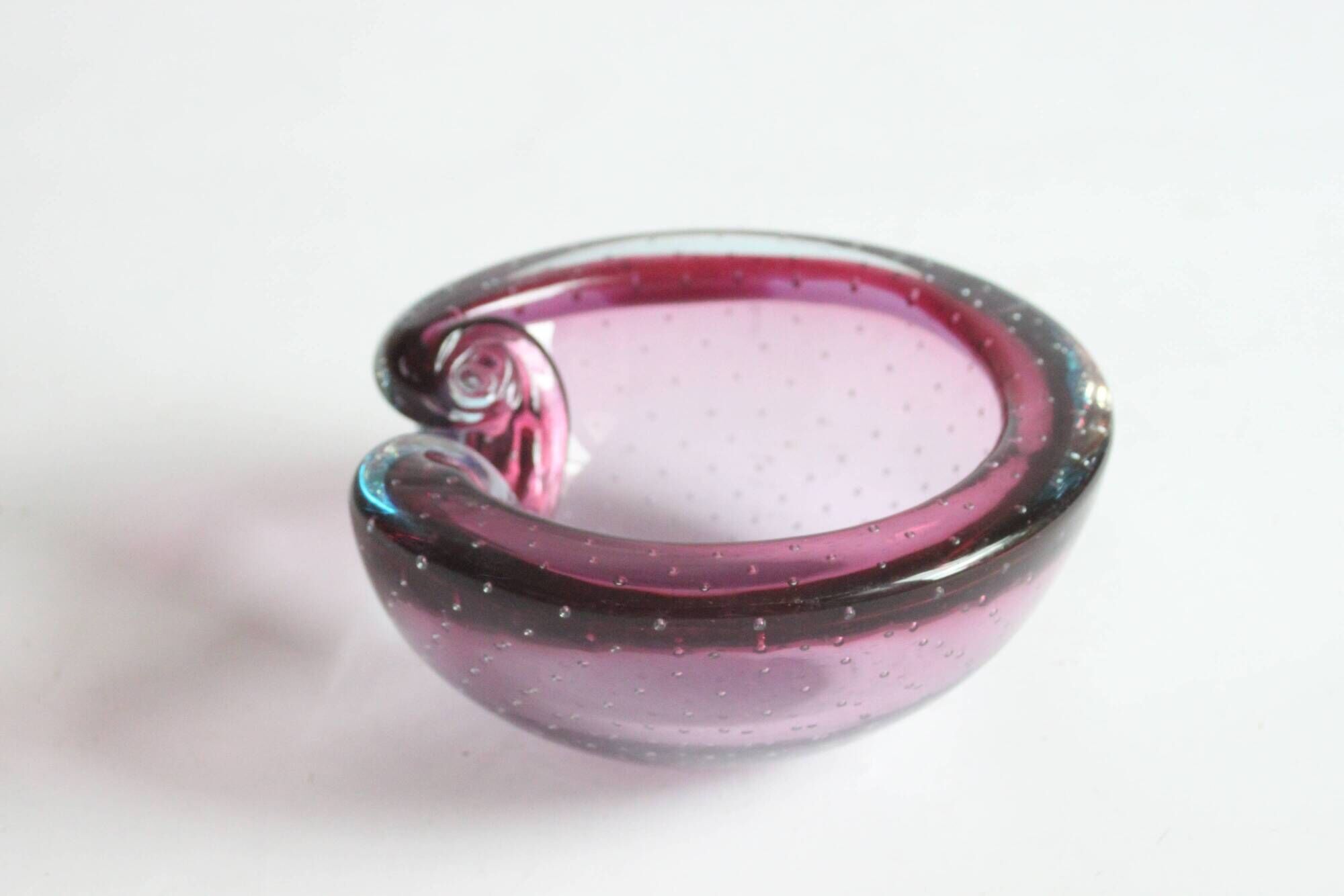 Murano glass purple bullicante trinket bowl, 1960s