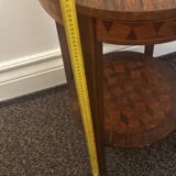 Table d’appoint / guéridon double plateau style Louis XVI en bois marqueté