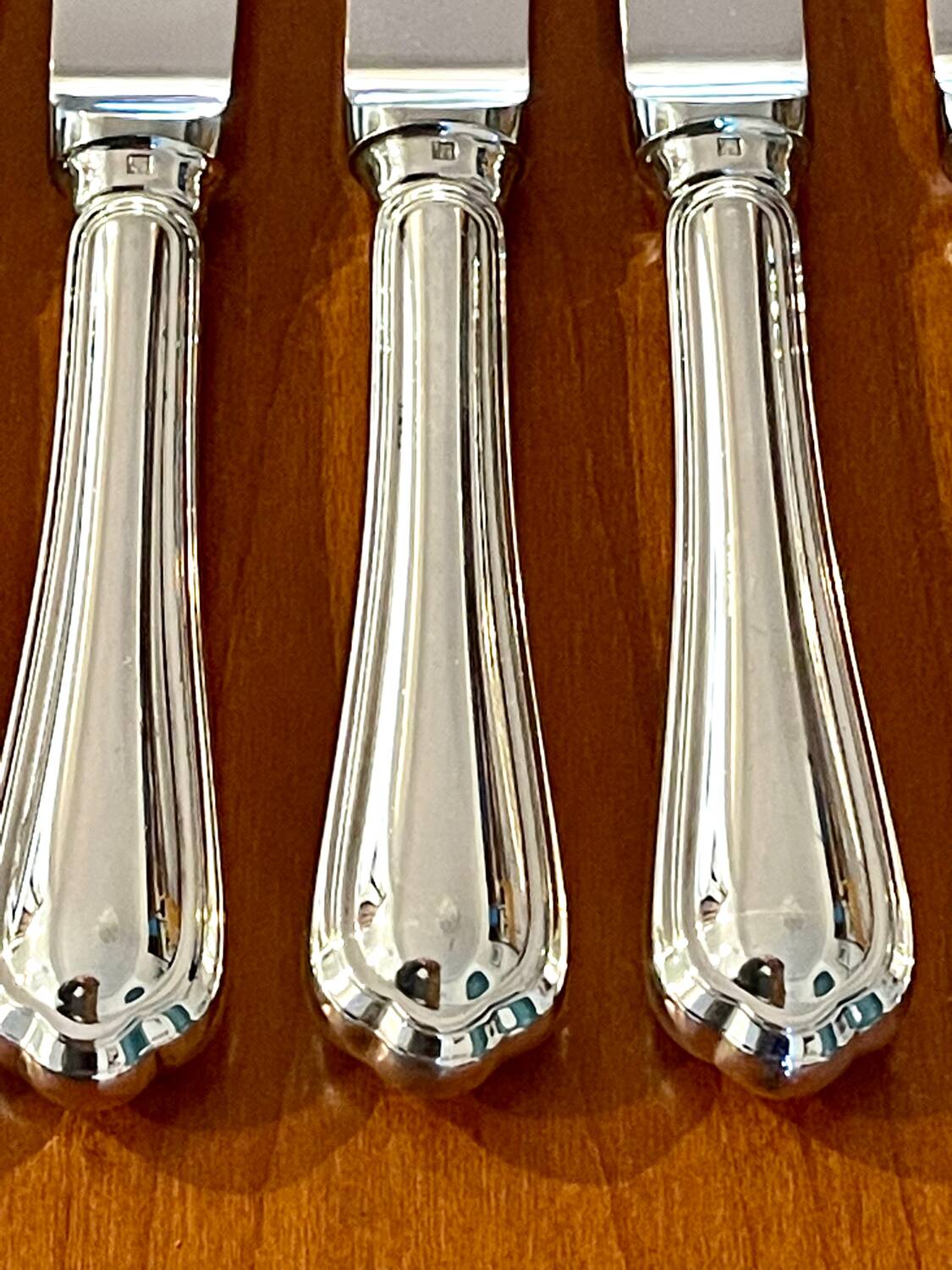 Christofle spatours 8 dessert knives 19.5 cm very good condition