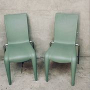 Lot de 4 chaises Louis 20 de Stark par Vitra