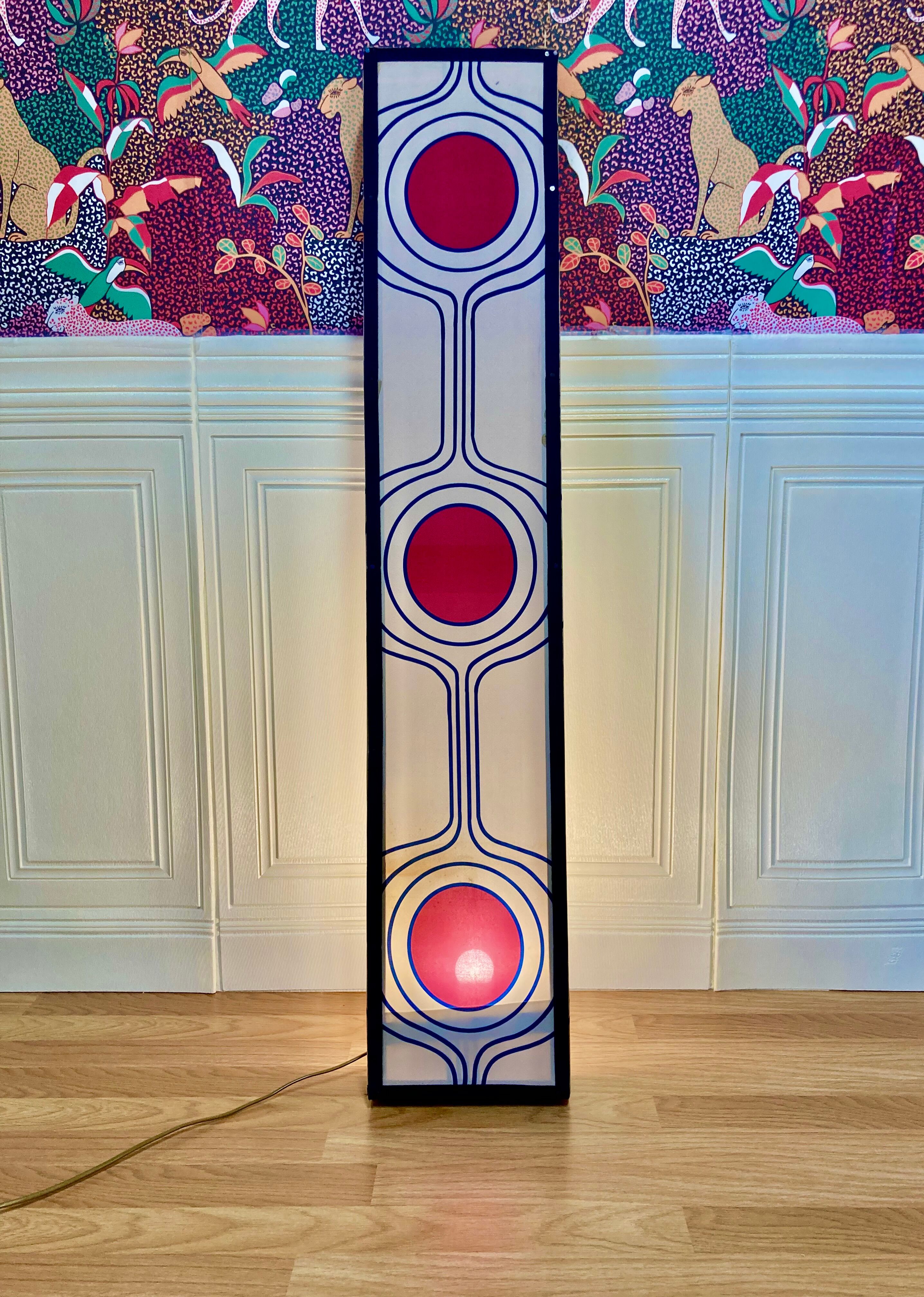 Large "scandinavian design" wall light.