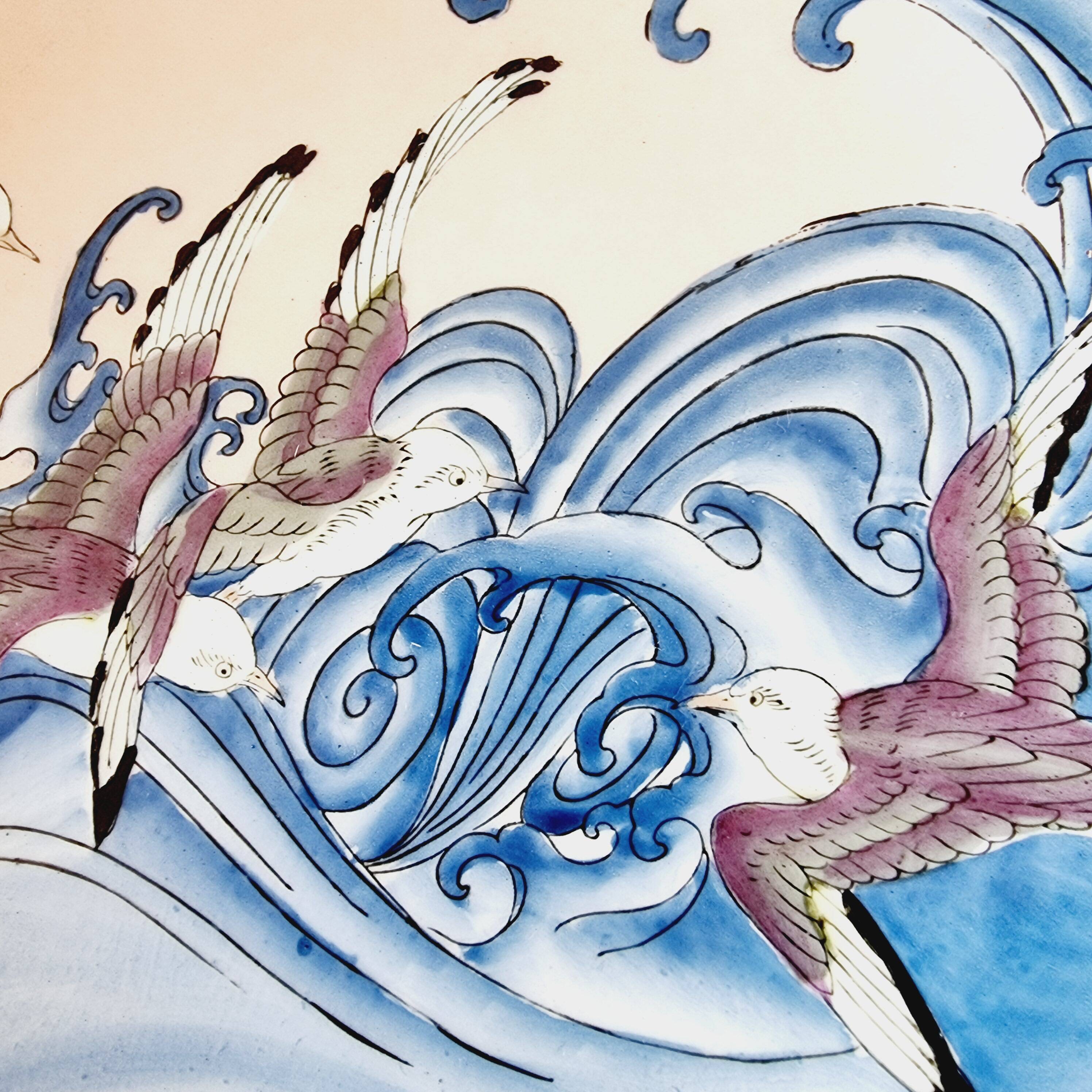 Chinese polychrome porcelain plate, 20th century