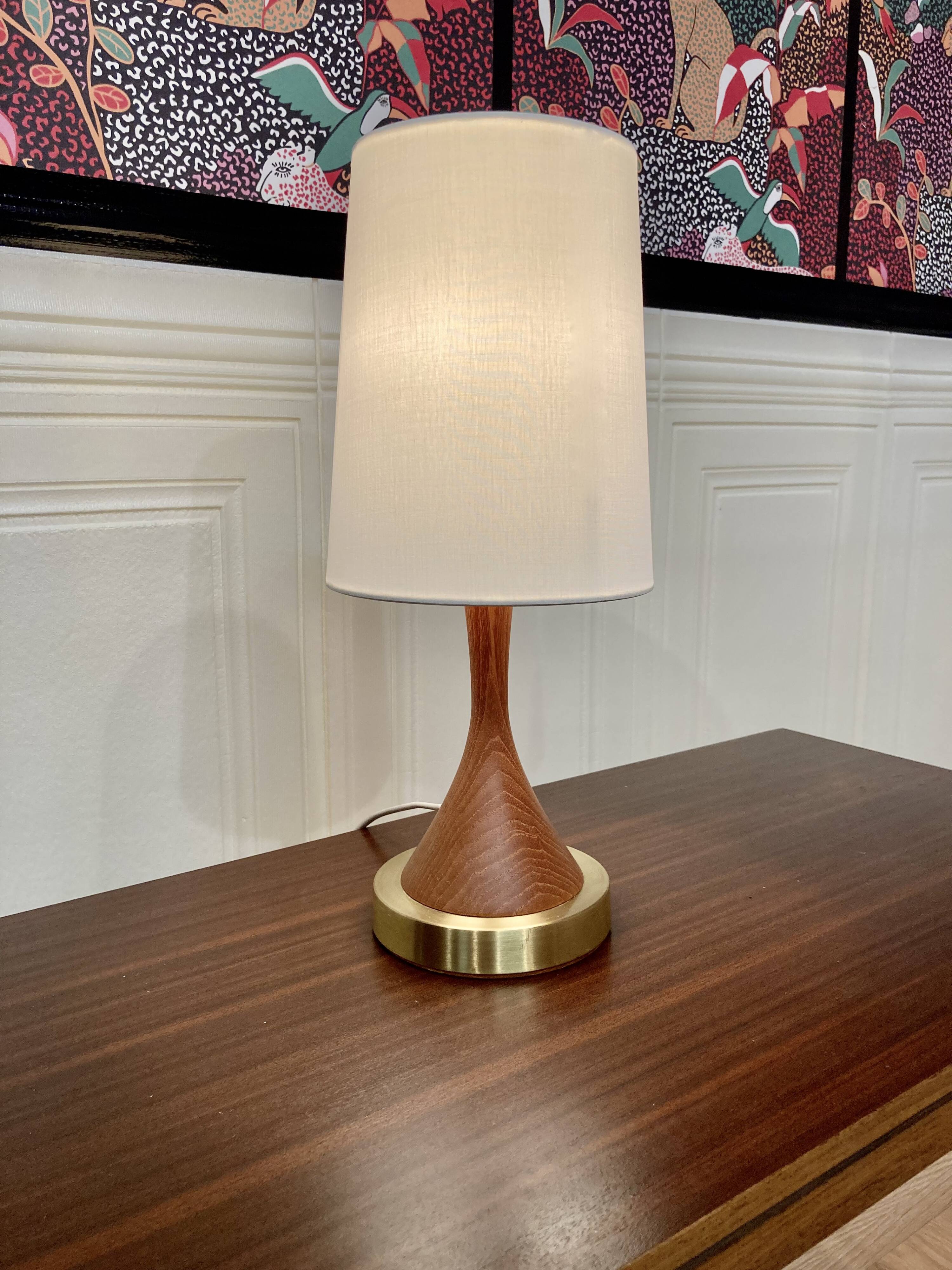 SCANDINAVIAN DESIGN LAMP 1950.