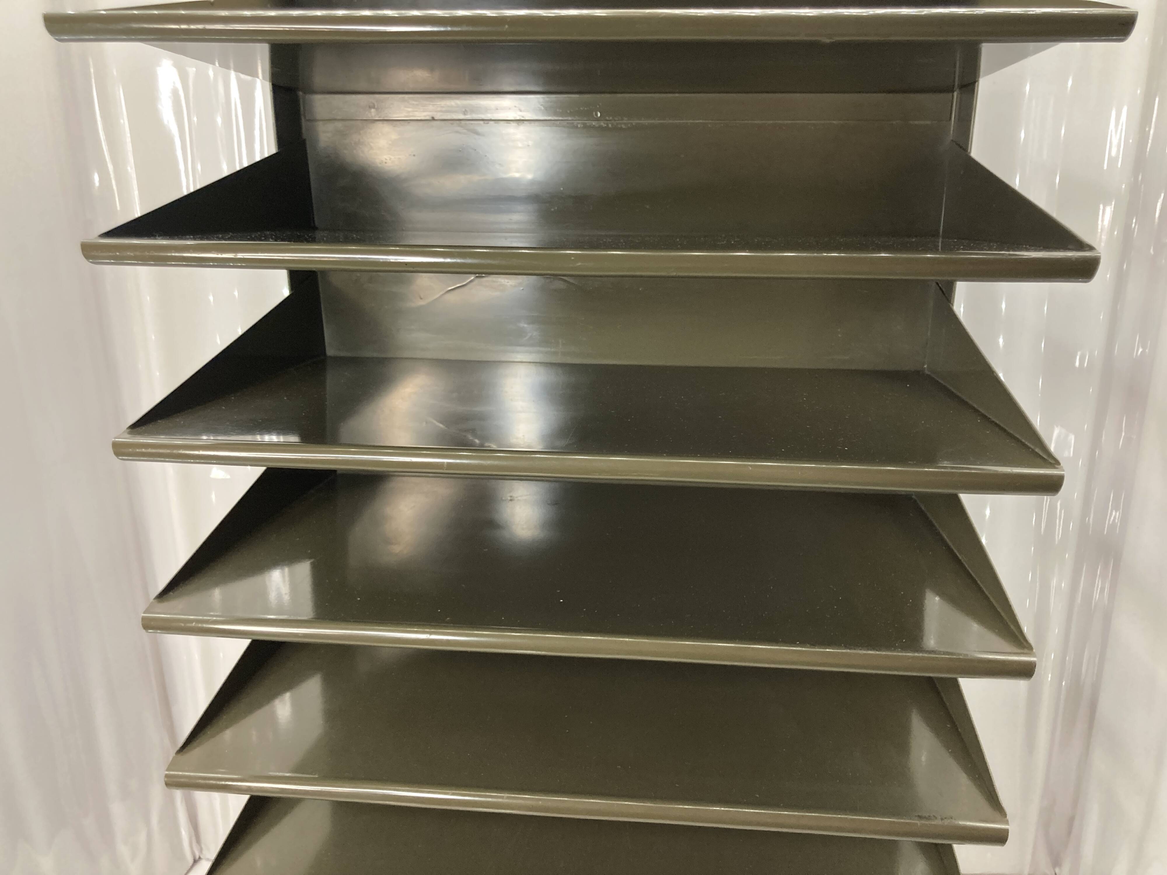 Mewalf industrial wall shelf - Kortrijk Belgium