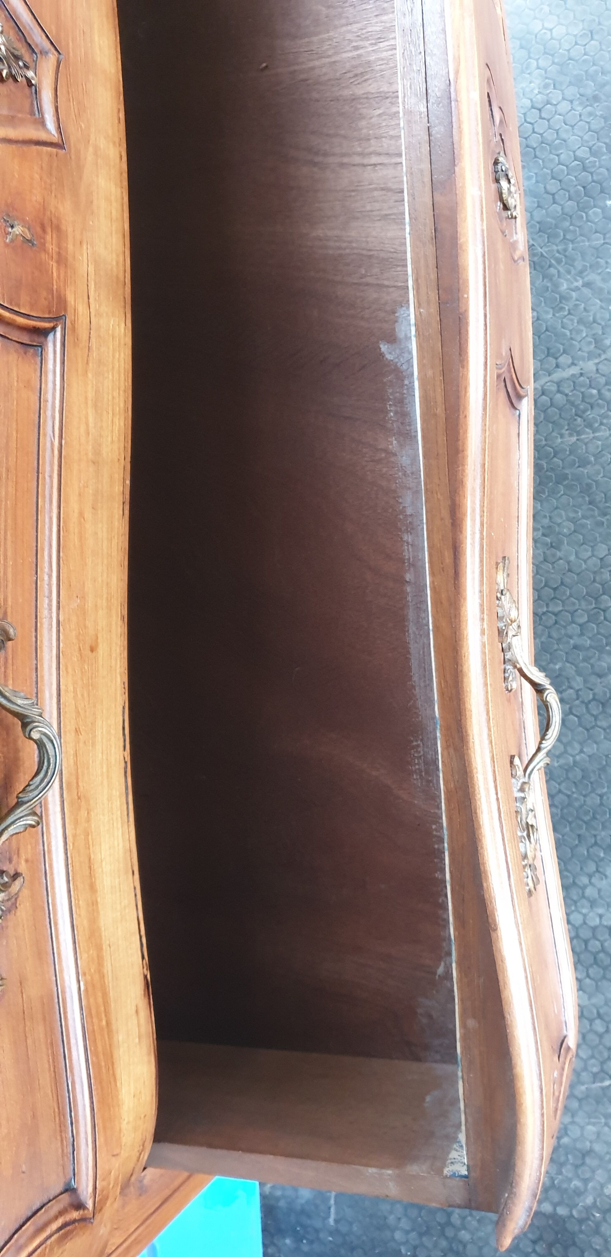 Commode louis xv 3 drawers