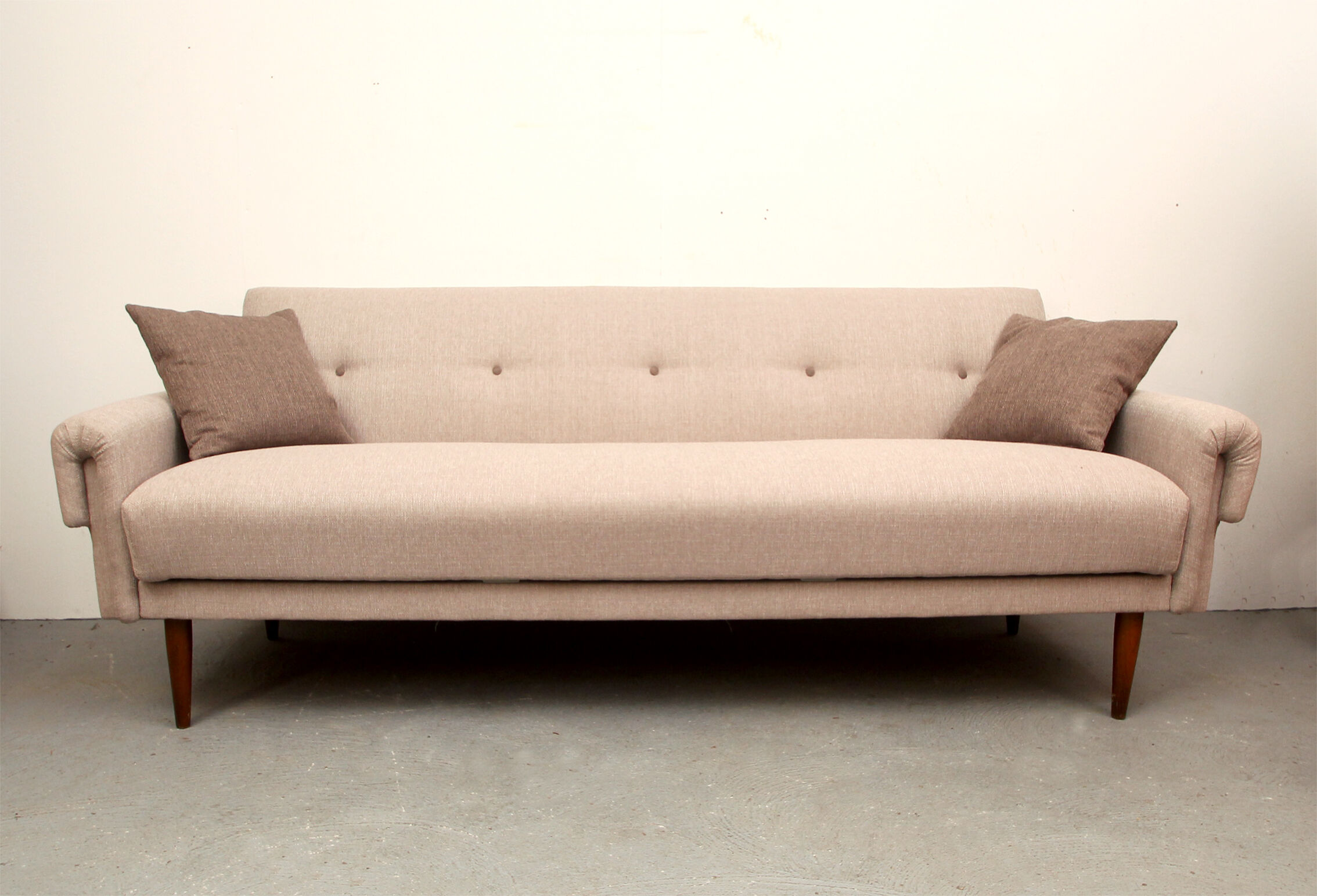 Scandinavian 3-seater sofa in beige, completely restored