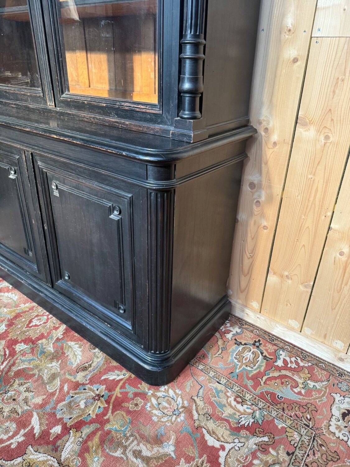 Buffet deux corps vitré – Époque Napoléon III – Bois ébonisé – XIXe siècle