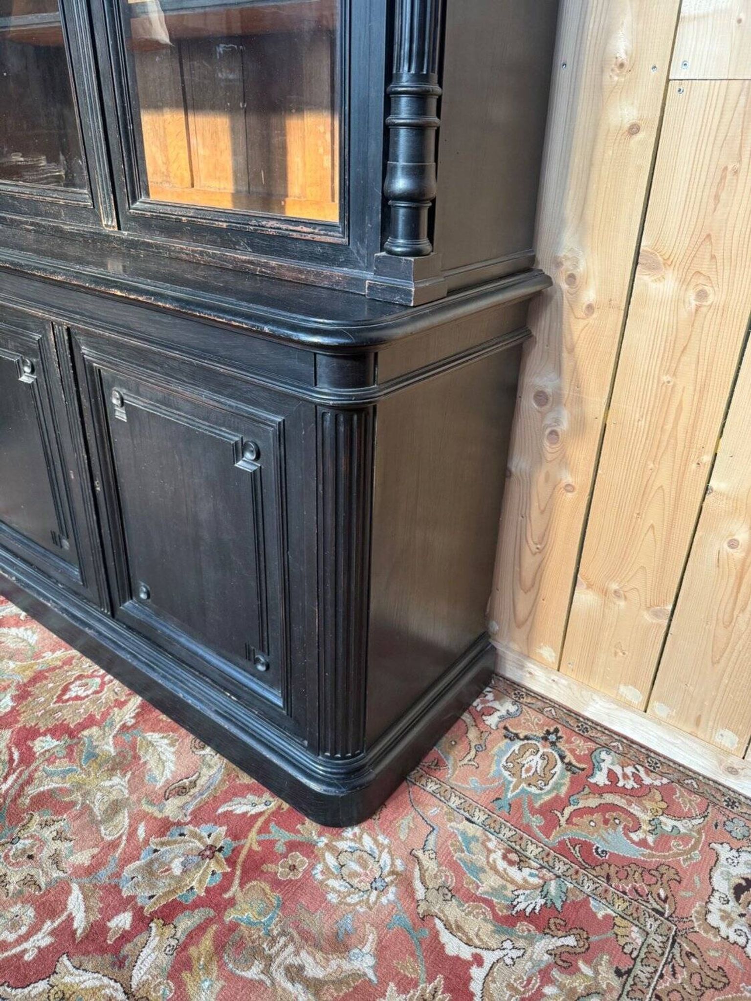 Buffet deux corps vitré – Époque Napoléon III – Bois ébonisé – XIXe siècle