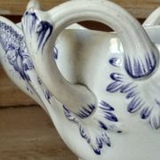 Iron earth gravy boat, Bouquet Creil & Montereau model, early 20th century
