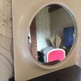 Space age mirror and its 2 luminous side lights