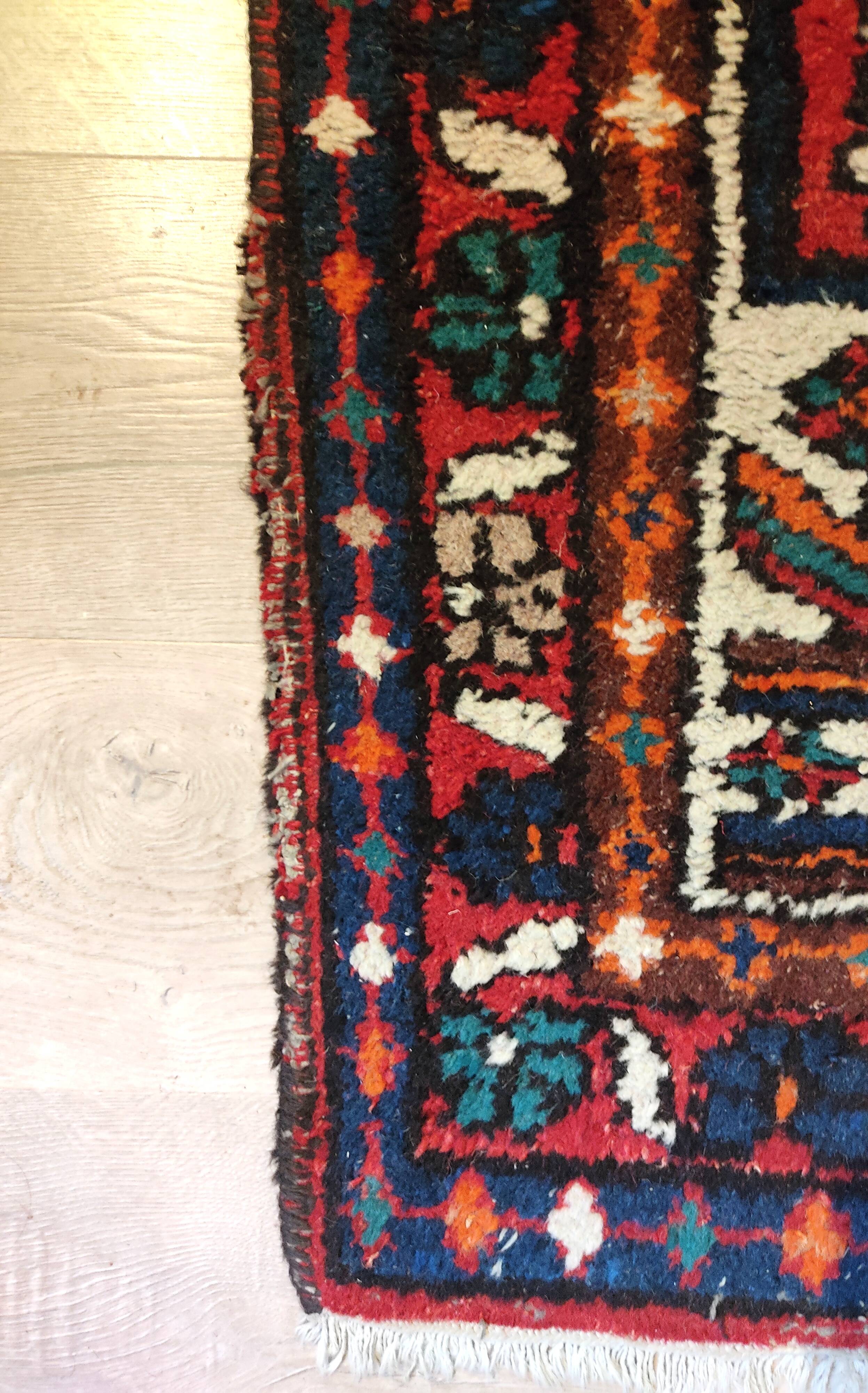 Vintage oriental rug 158 x 95 cm