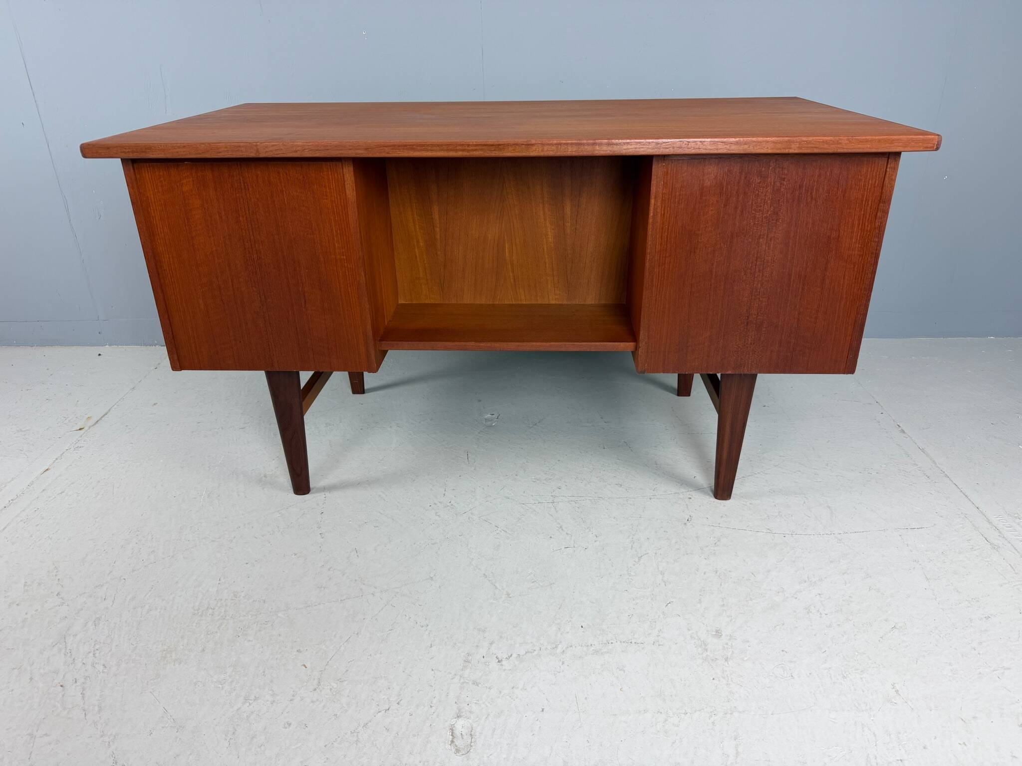 Scandinavian modern teak desk with backside book shelving, 1960, Denmark