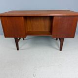 Scandinavian modern teak desk with backside book shelving, 1960, Denmark