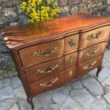 Louis XV style mahogany chest of drawers, 20th century