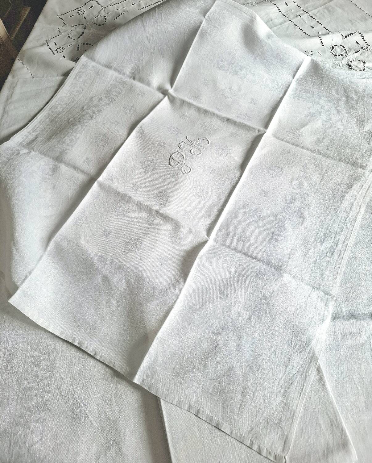 Antique monogrammed tablecloth and 8 napkins