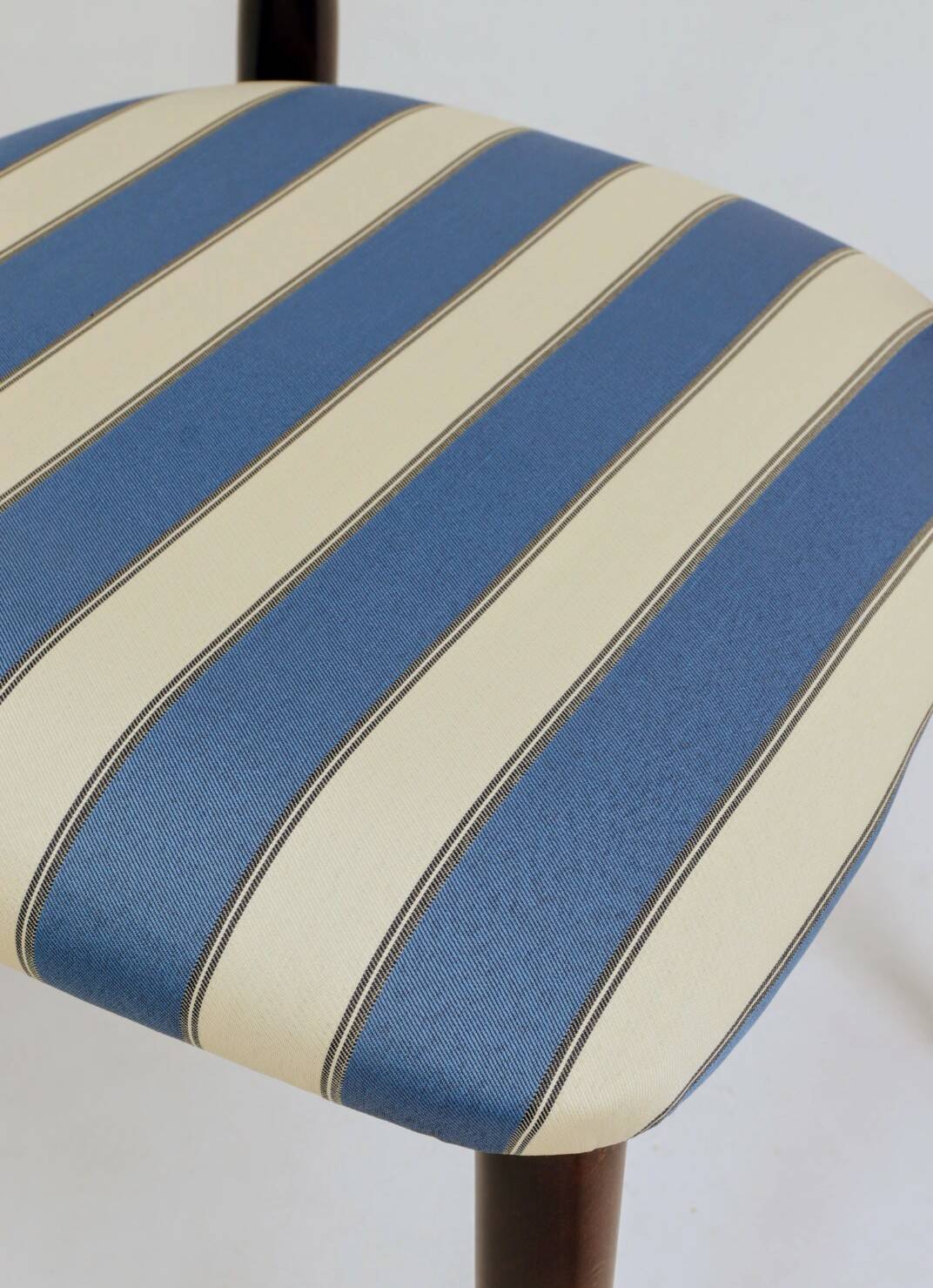 Scandinavian dining chairs set of 4 Côte d'Azur