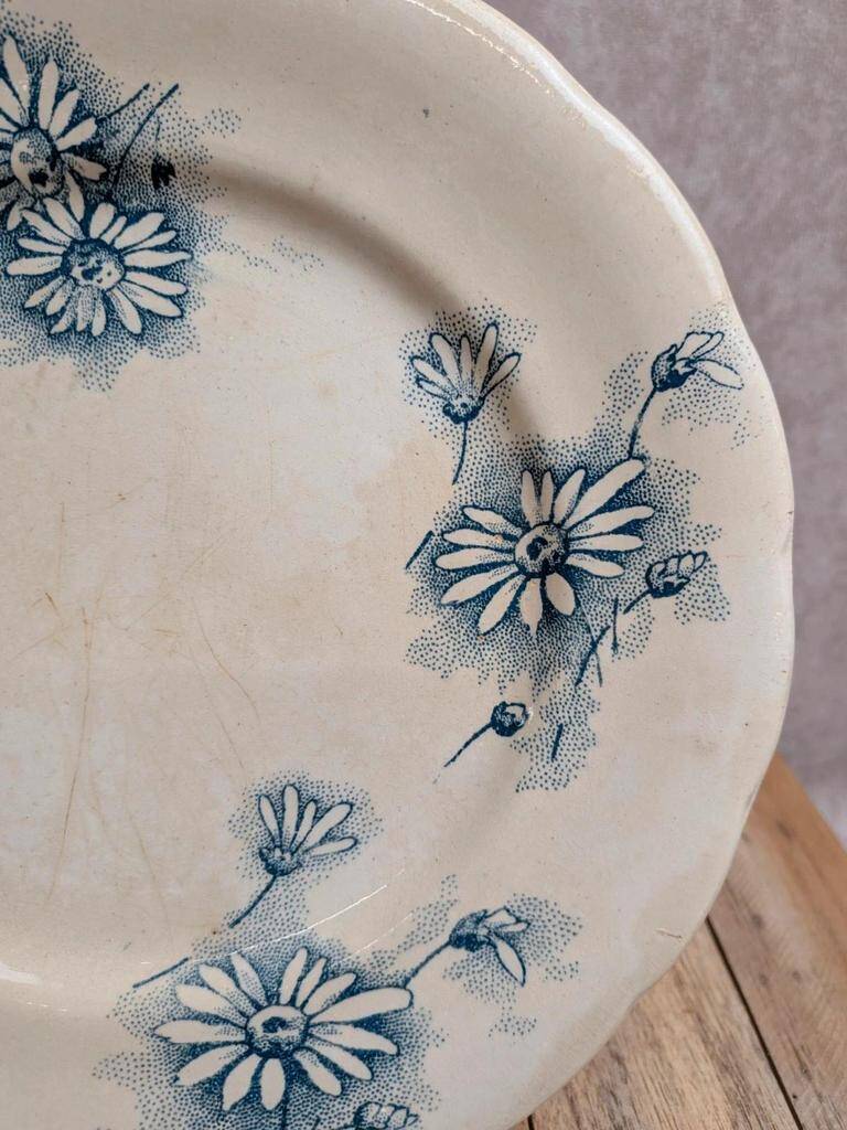Marguerite ironstone dessert plate – Nouvelle Givors pottery