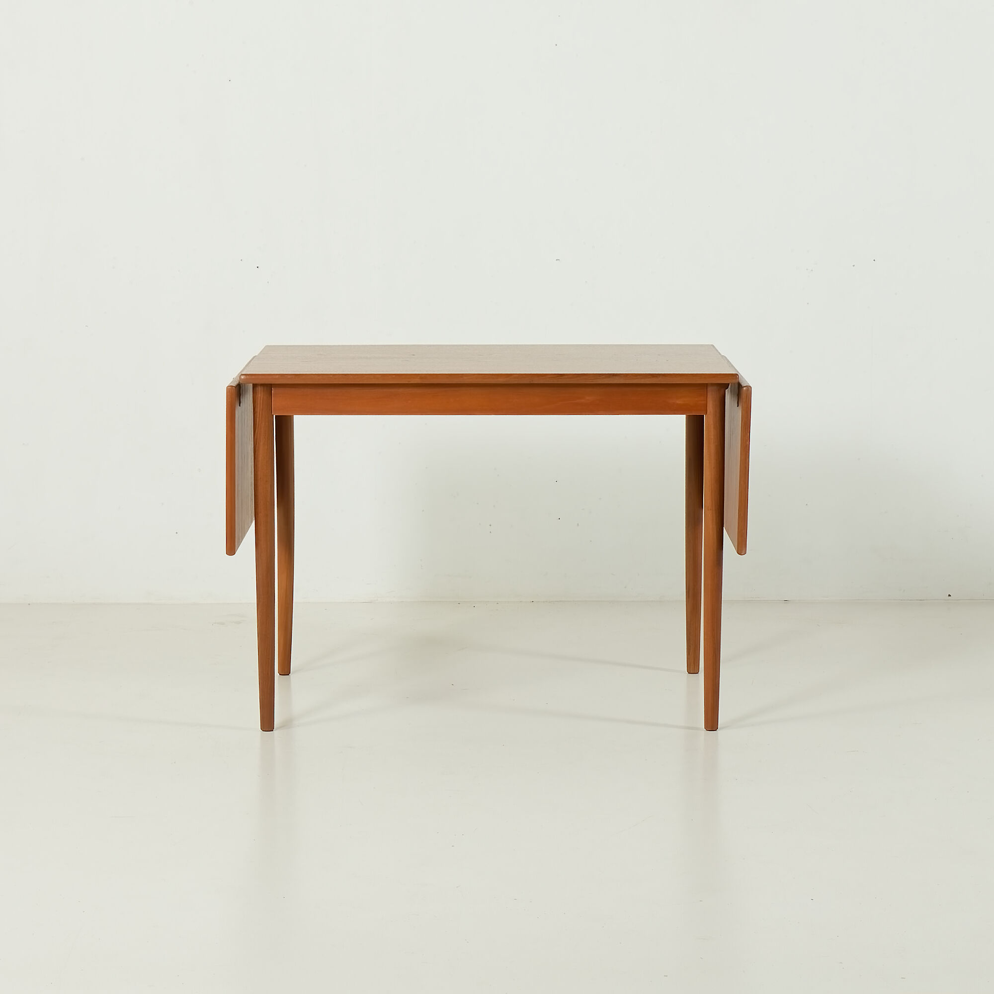 Small Danish teak drop leaf table, 1960s