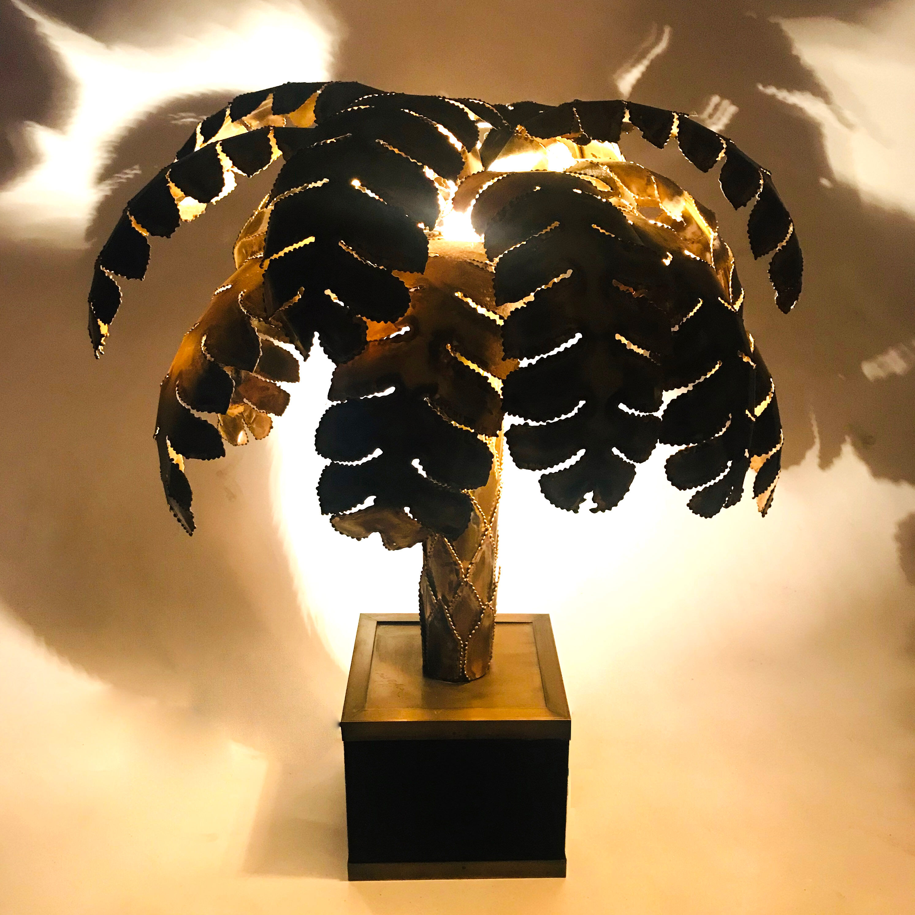 Palm lamp for Maison Jansen House