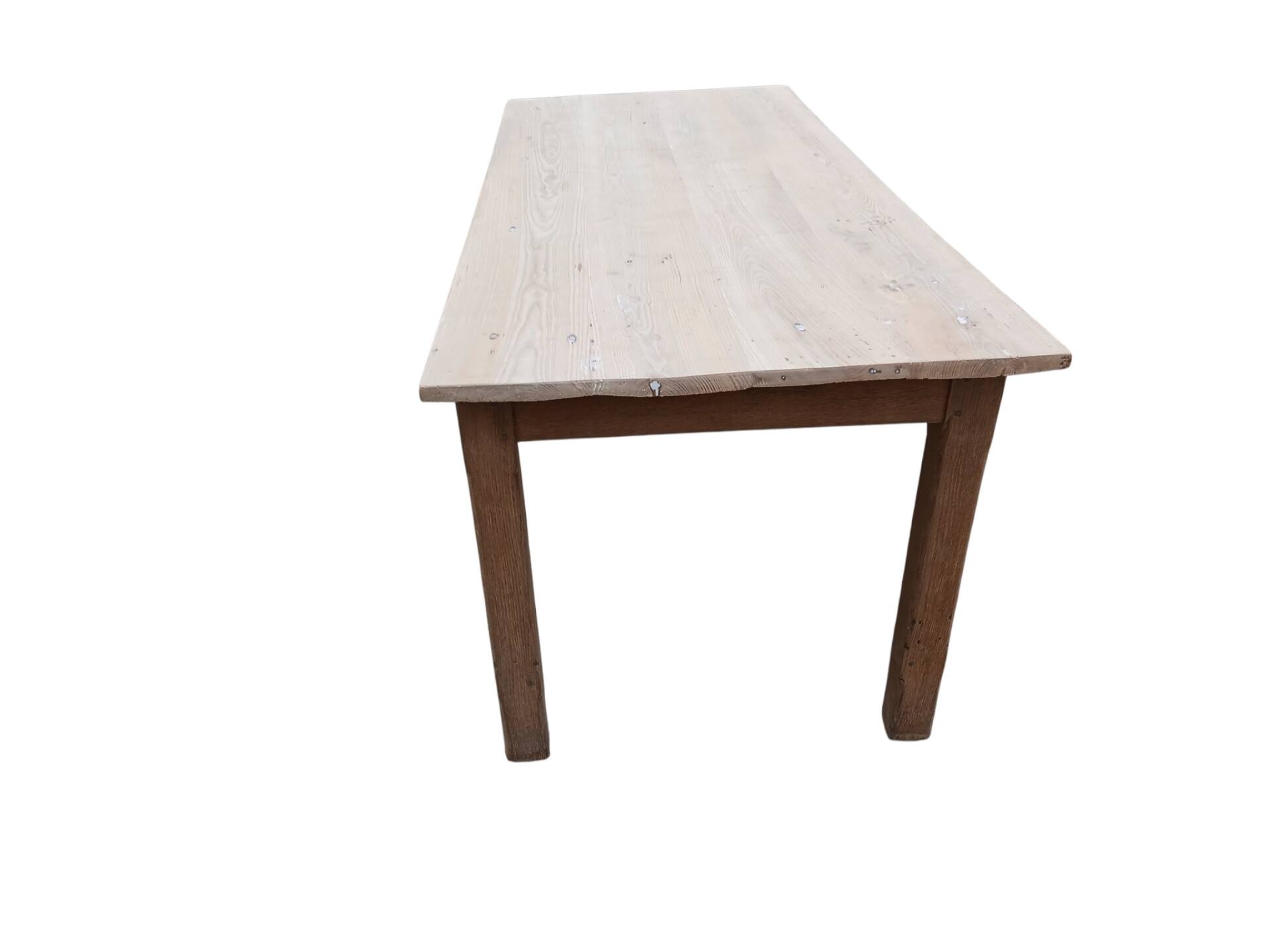 Farm table