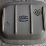 Plat en faience a decor de poisson