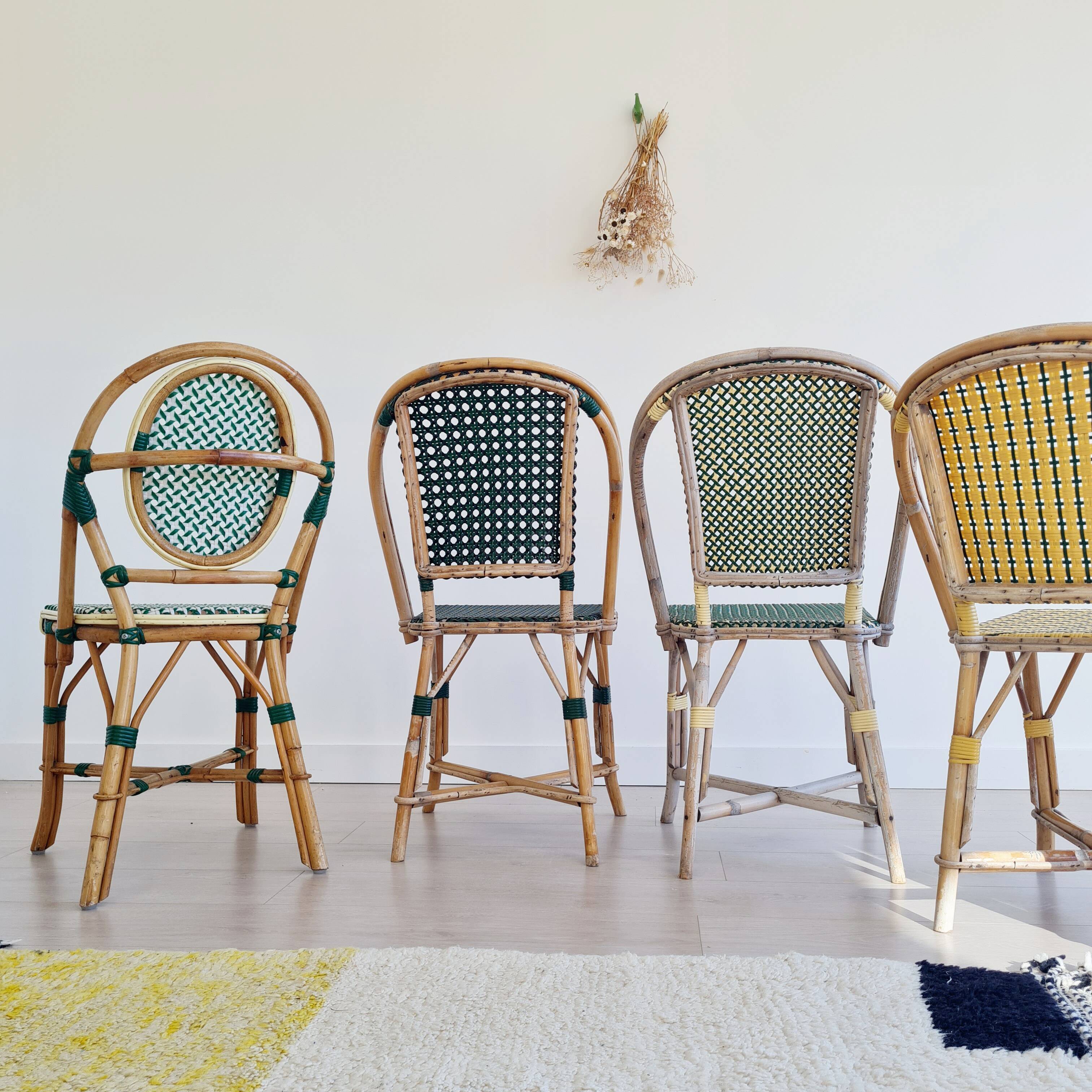 Chaises bistrot en rotin et scoubidou - vert