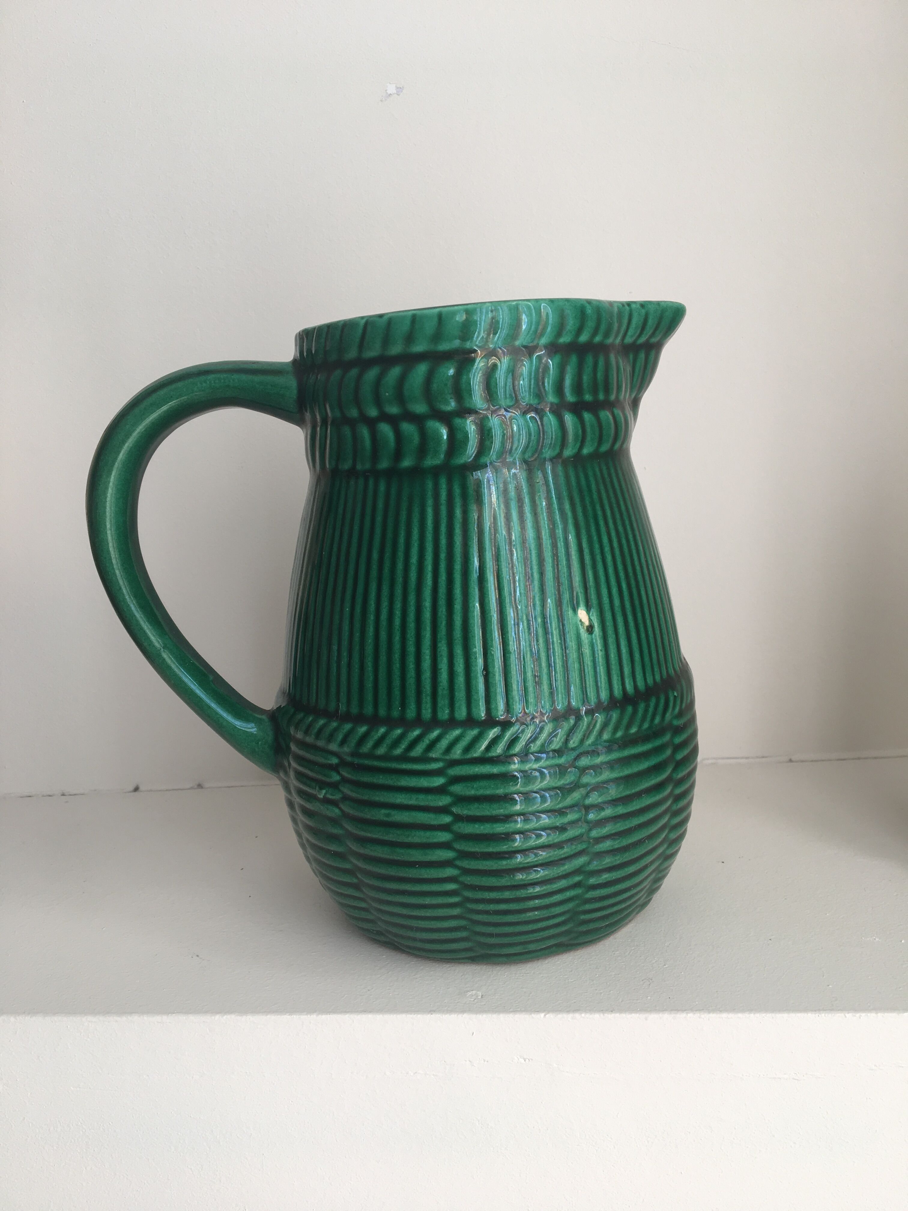 Pitcher Saint-Clement period 1920-1930