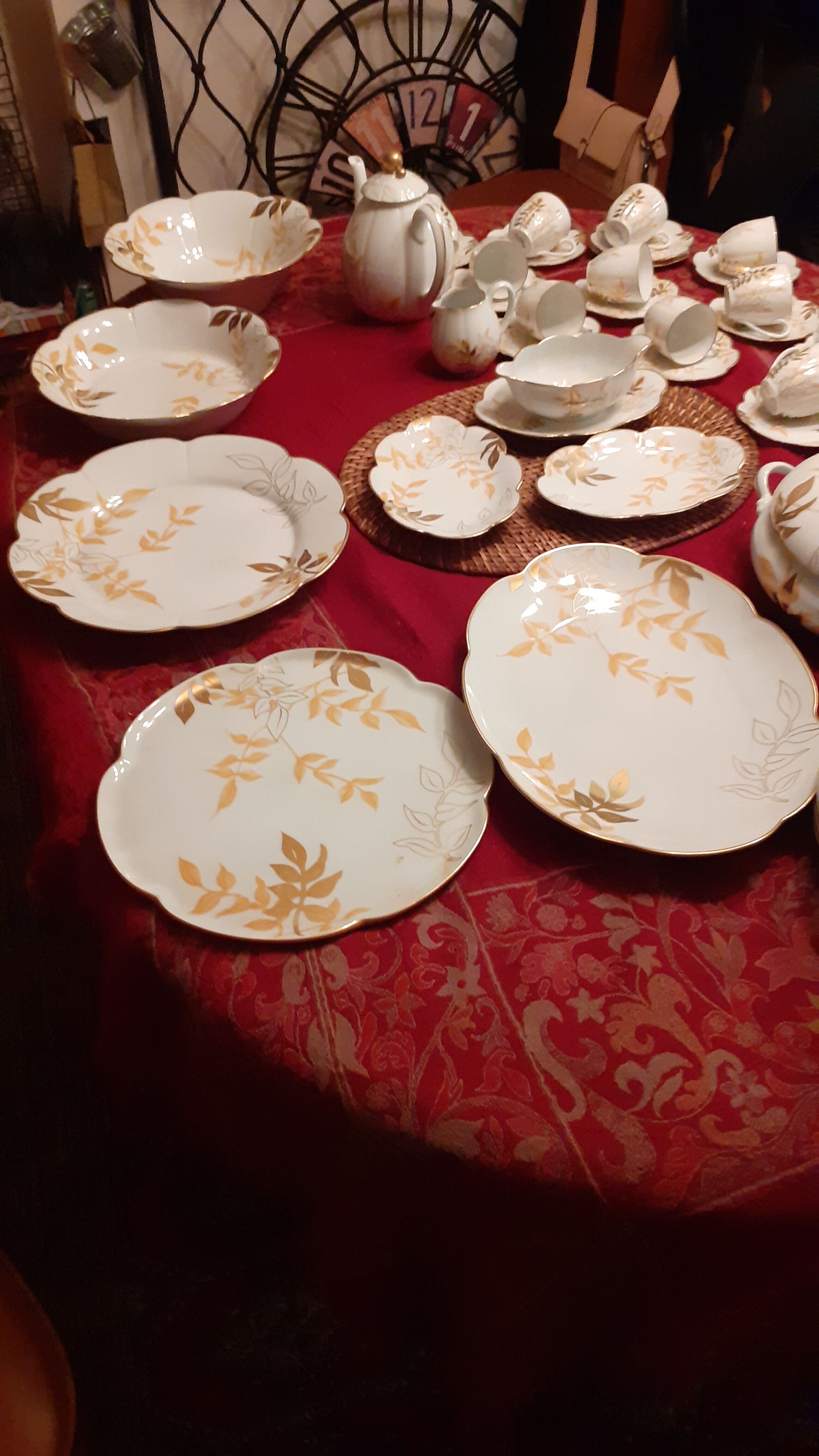 Porcelain table service 60 pieces