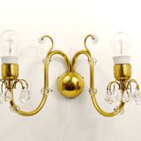 Lobmeyr Vienna Belle large wall sconce in brass and crystal, Austria, 1950s