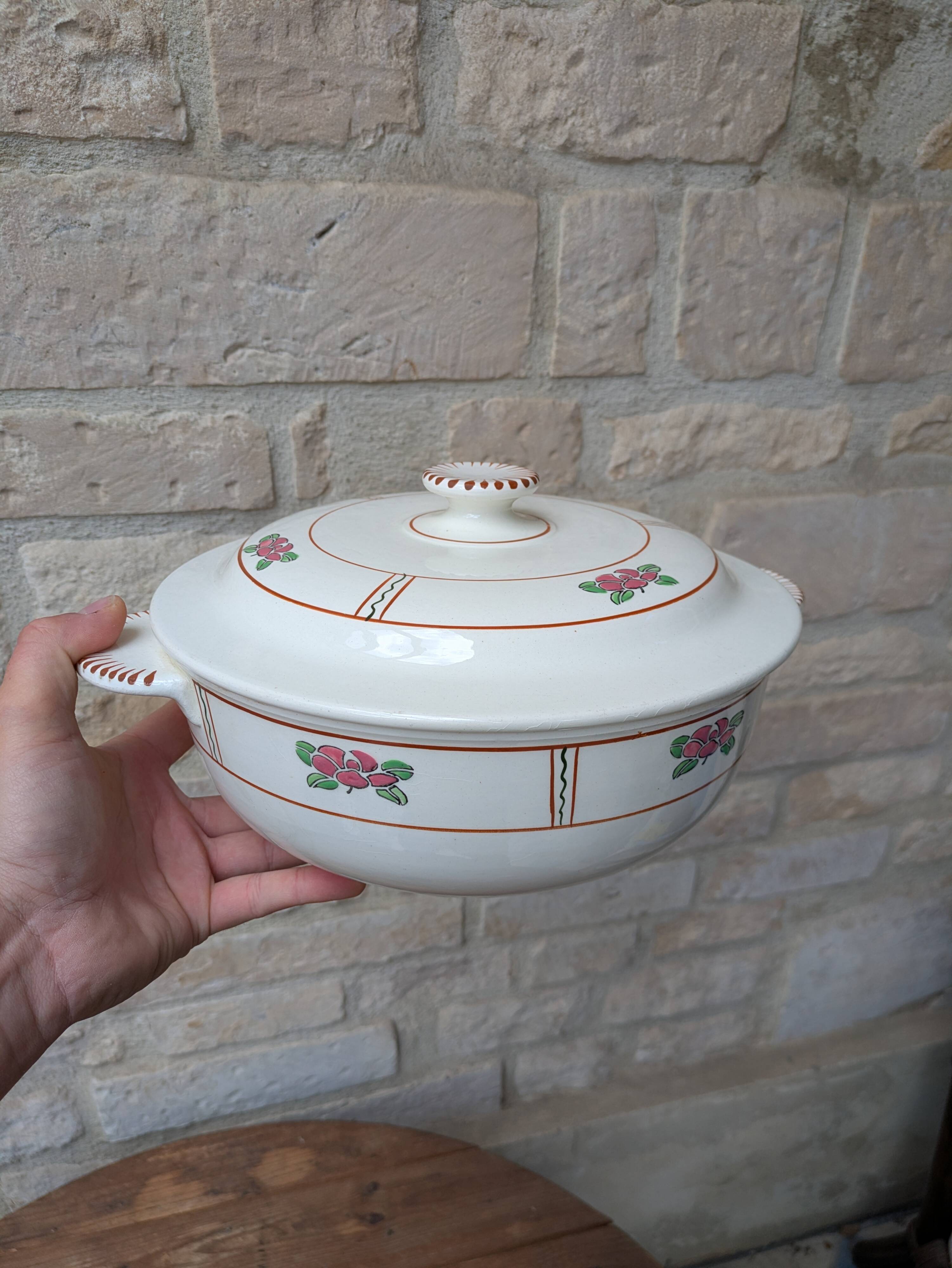 Soup tureen with lid in Salins ironstone model Nénuphar 25.5cm