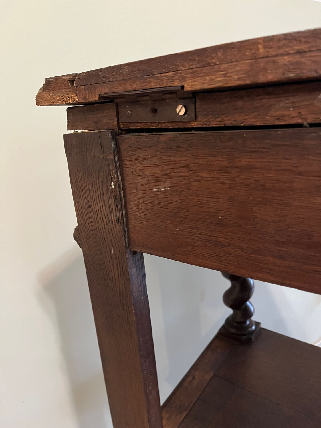 Console or turned wooden service table