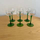 Set of 6 green stemmed glasses