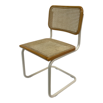 Chaise Cesca modèle b32 en blanc et bois par Marcel Breuer