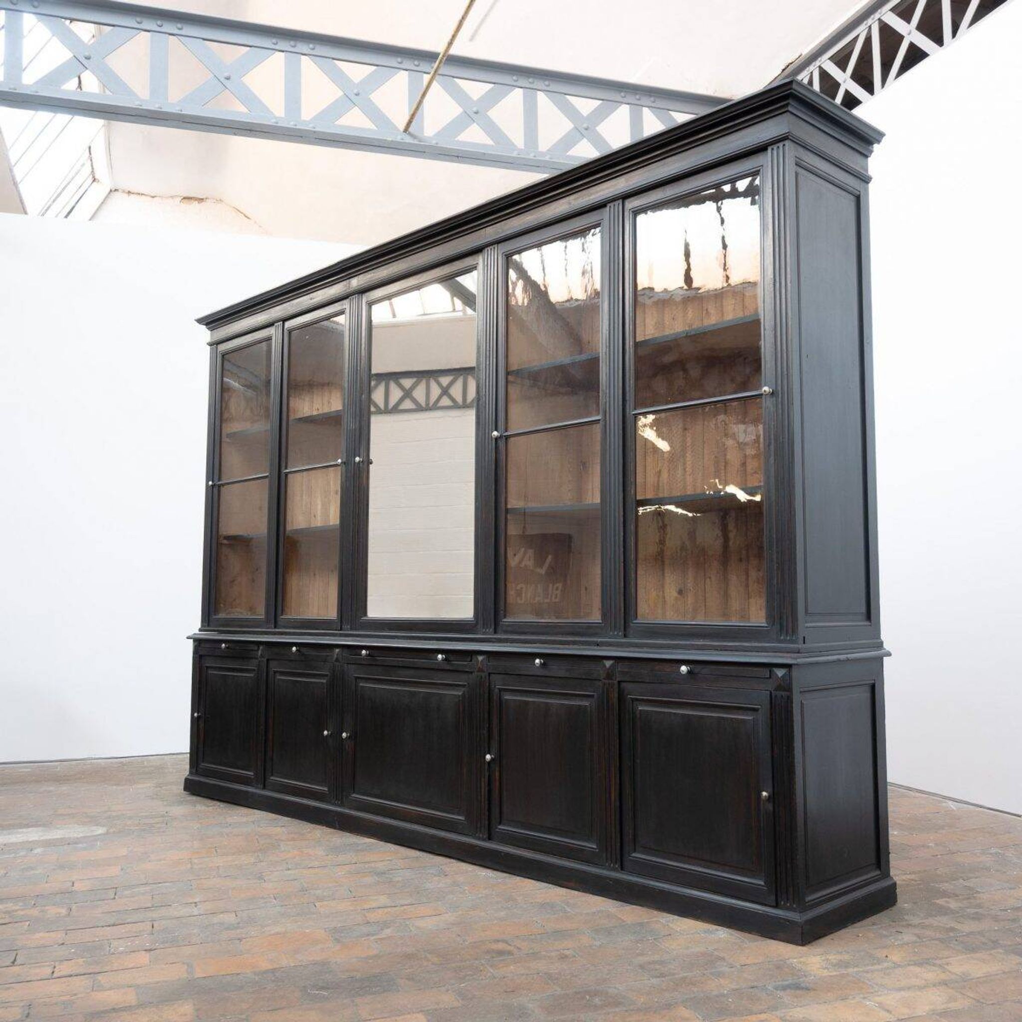 Large wooden hat maker's cabinet – early 20th century