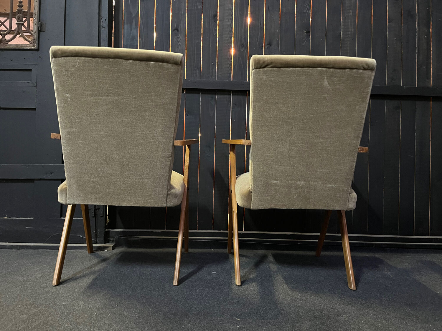 Pair of compass leg armchairs Velvet 1950