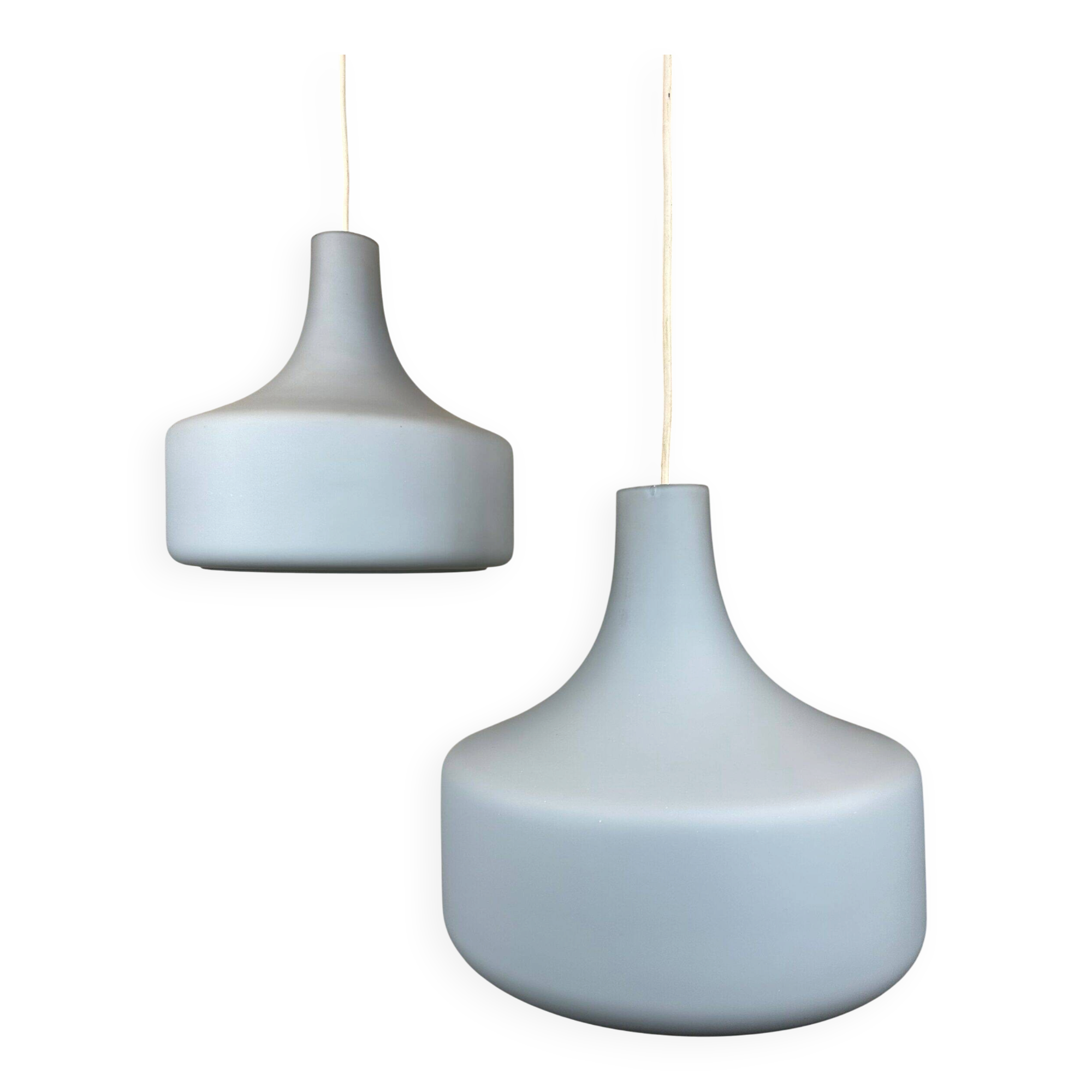 Suspensions opaline vintage – bleu pastel