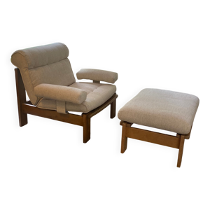 Fauteuil et repose-pieds