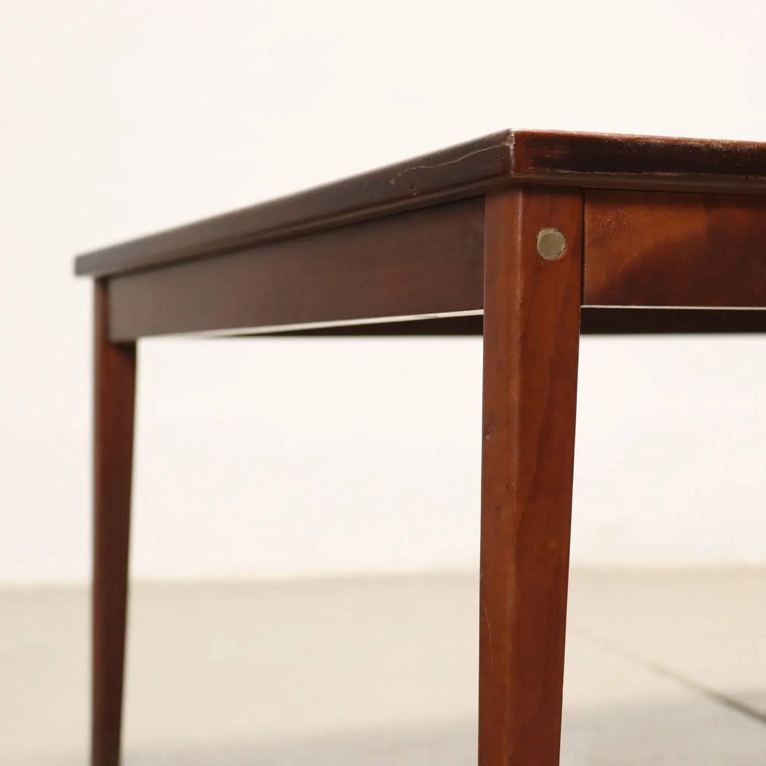 Table basse vintage plaquée en différentes essences de bois, Brésil