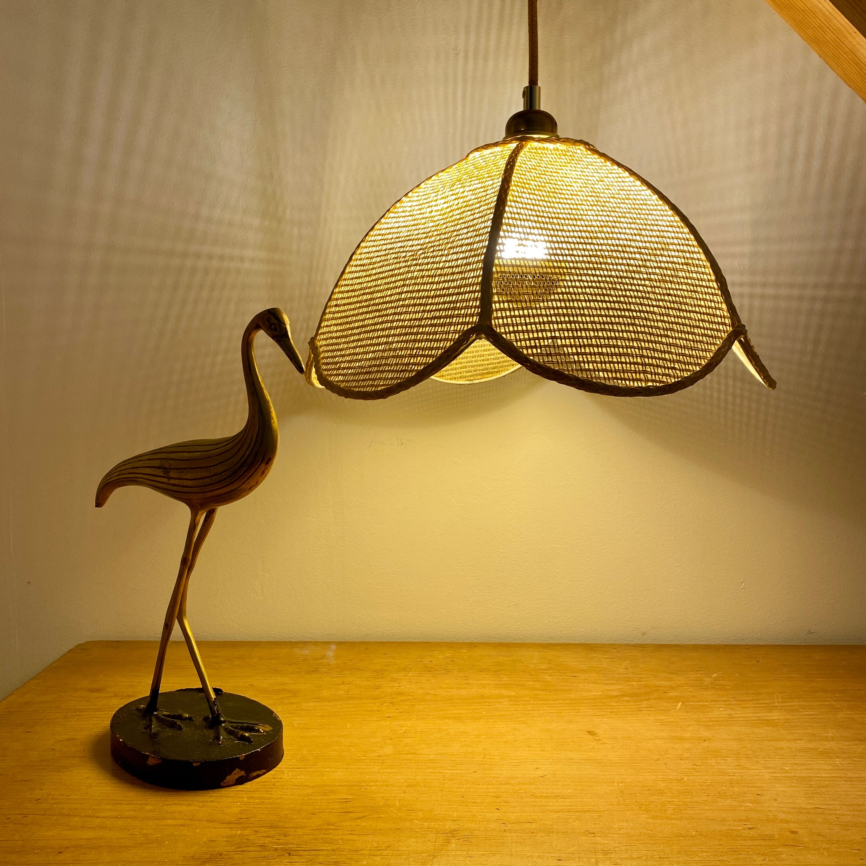 Vintage lampshade suspension