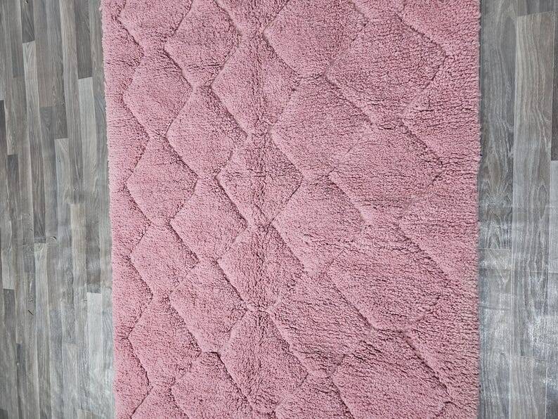 Handmade traditional Berber pink rug 250cm x 150cm
