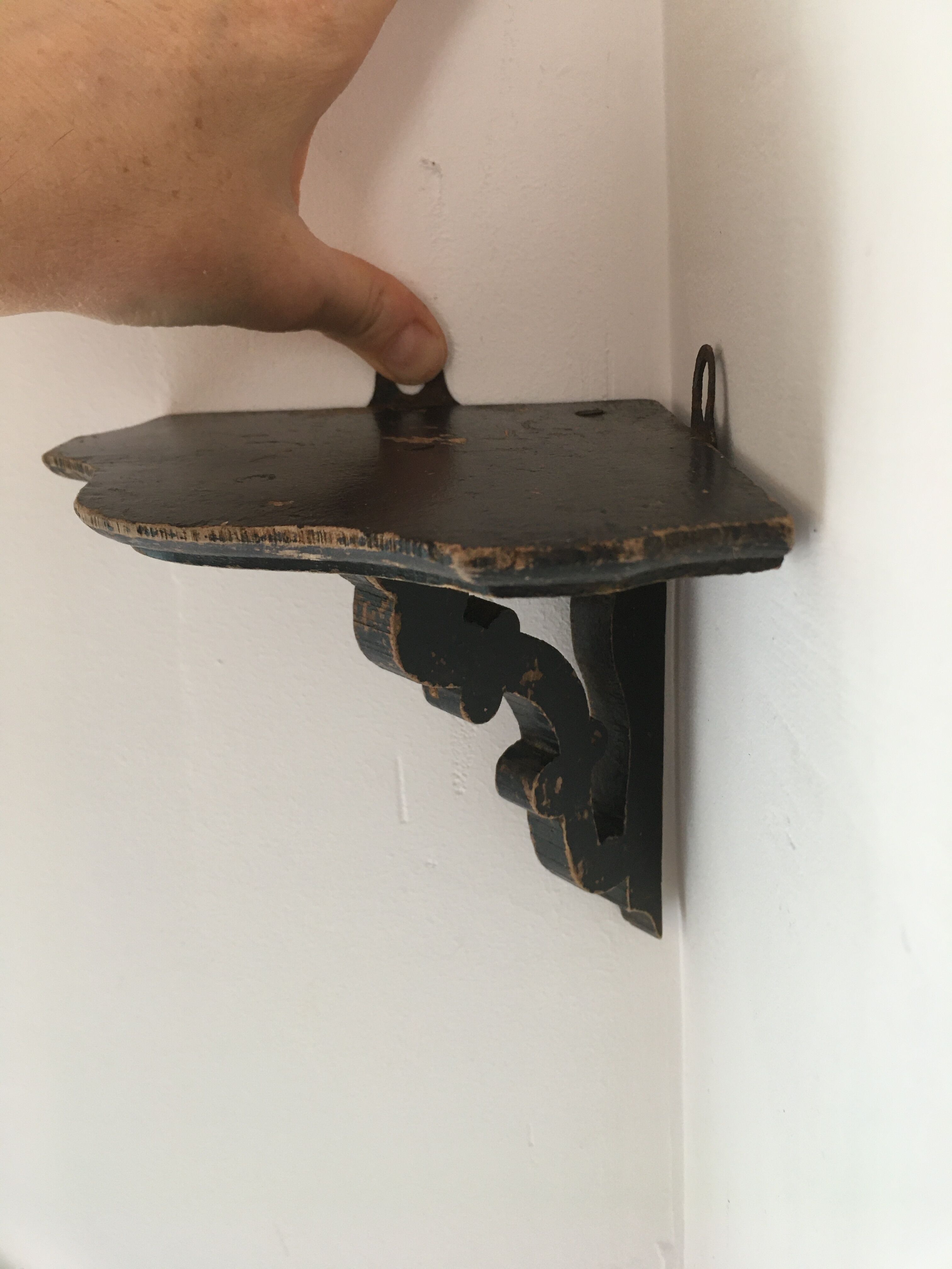 Napoleon III corner shelf