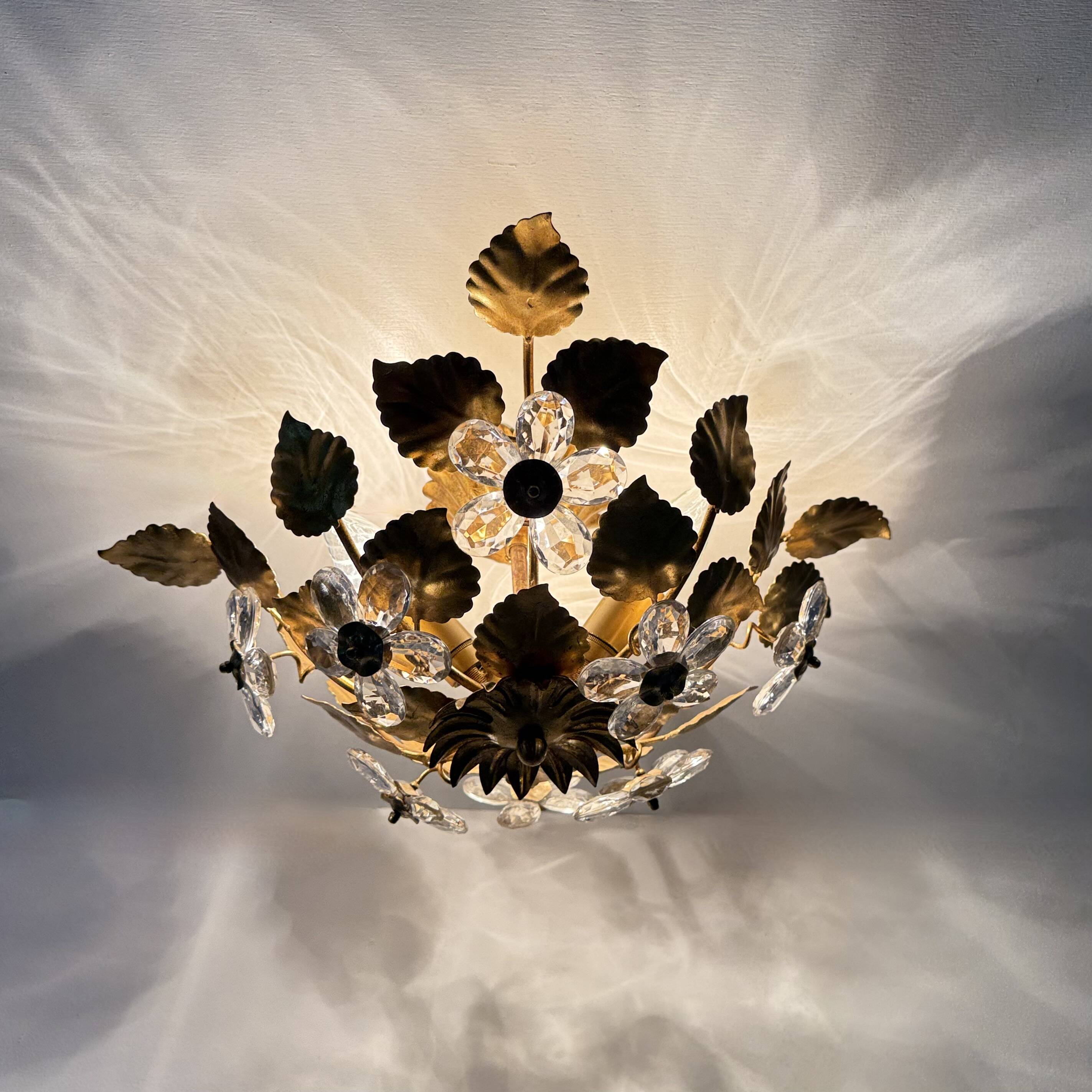 Mid-century design banci style ceiling lamp crystal flower , 1970sMid-centu