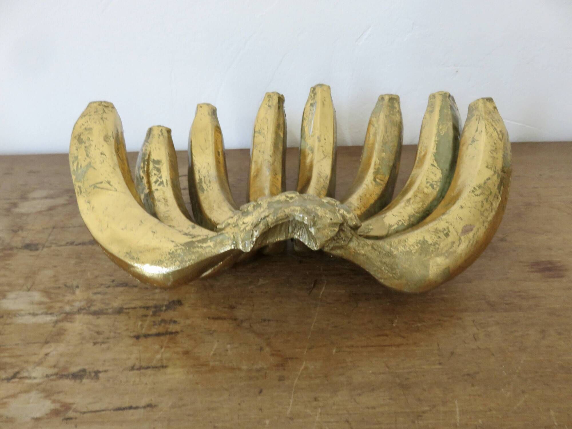 Vide poche "bananes" en résine dorée, années 80-90