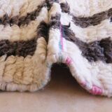 Contemporary Moroccan Rug - 378 x 242 cm