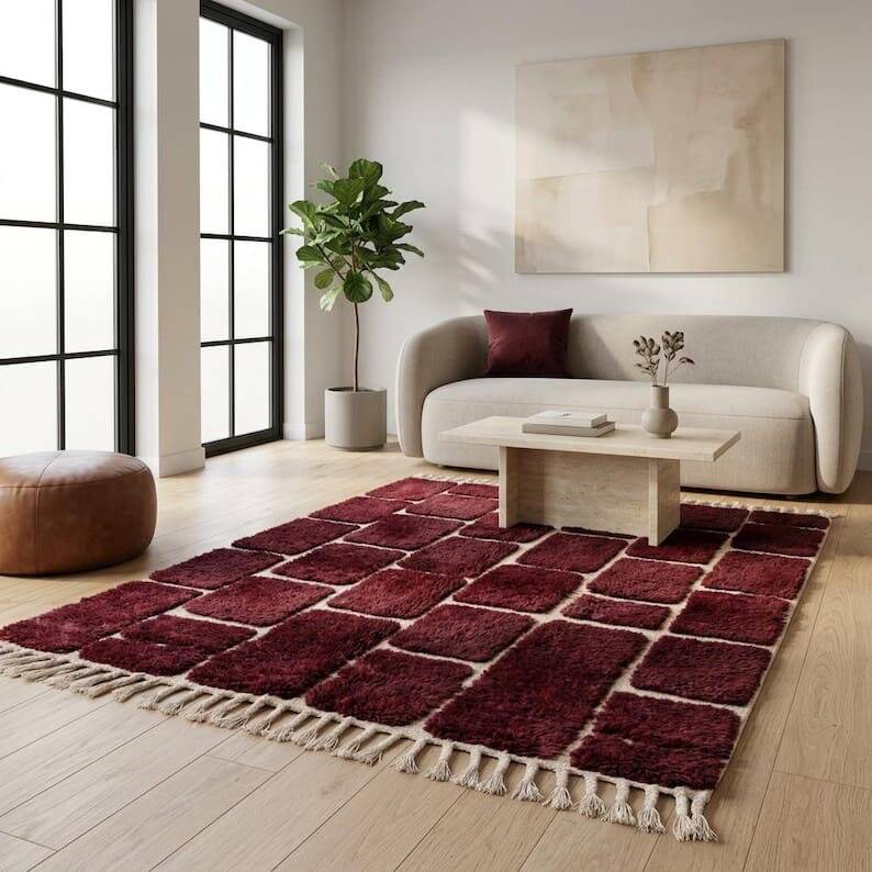Beni Ouraine carpet in traditional custom-made wool, burgundy 1.5/2.5 m.