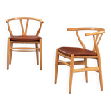 2 Wegner model Y chairs in beech