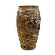 Vase en terre mêlée