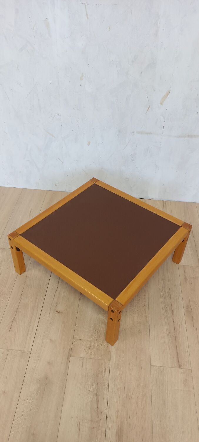 Flötotto coffee table
