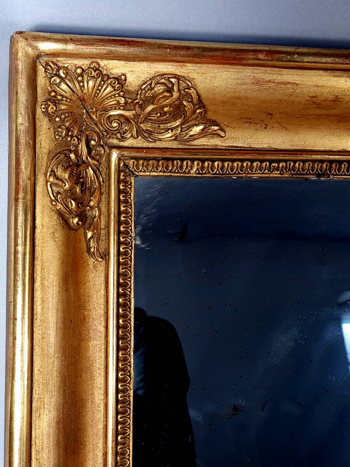 Frame and mirror circa 1830 47x41x6.5 cm gilded stucco wood SB618