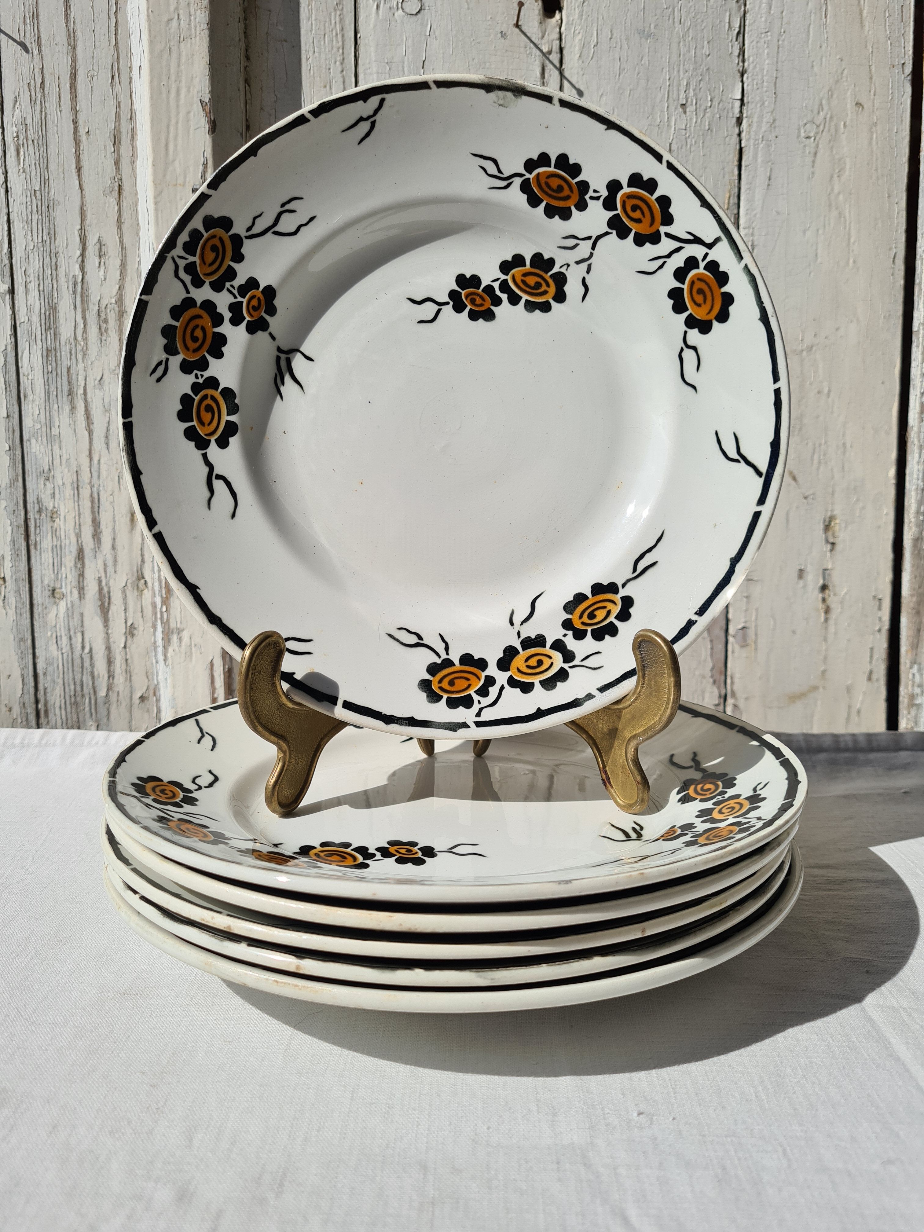 Set of six flat plates orchies nord